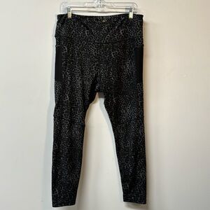 Marissa Olivia women's leggings With Side Pockets Charcoal/Black Leopard size XL